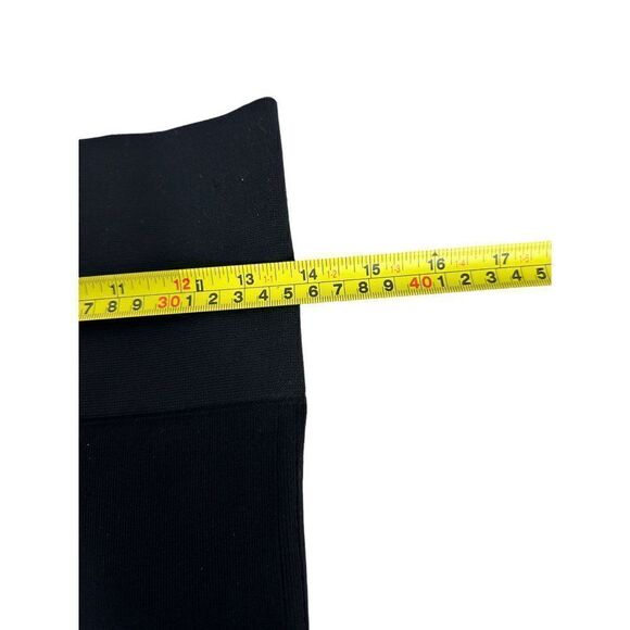 Blanqi recovery cropped black leggings size M - Picture 3 of 6